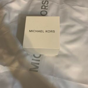 Michael Kors watch. Beautiful. MK6326